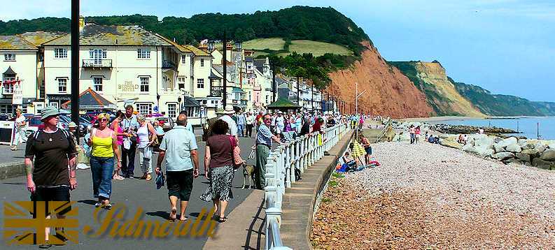 File:Sidmouth seafront
                                  devon arp.jpg